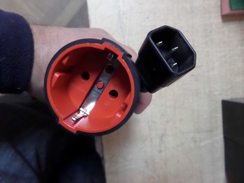 Кабель для ИБП БДЖ UPS зі звичайной розеткой, 10 А