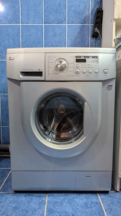 Пральна машина LG