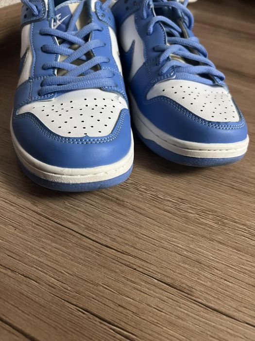 Nike dunk low university blue
