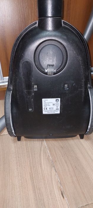 Пылесос Phillips power pro Compact