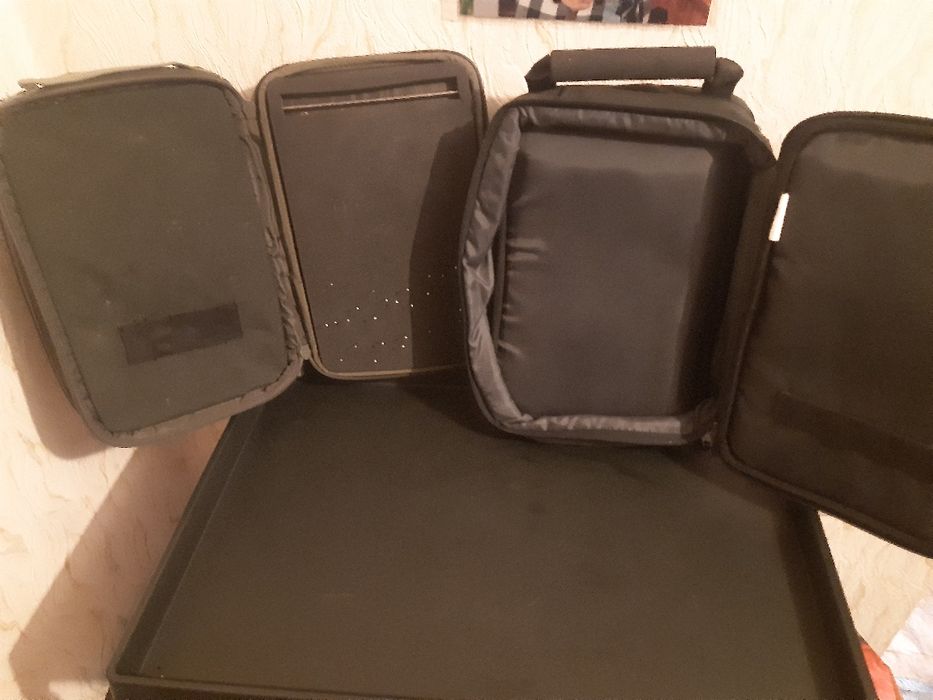 Продам поводочнiци  та сумки для фототехники
