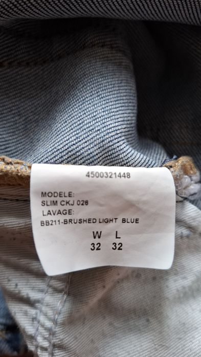 Spodnie jeansowe Calvin Klein 32/32