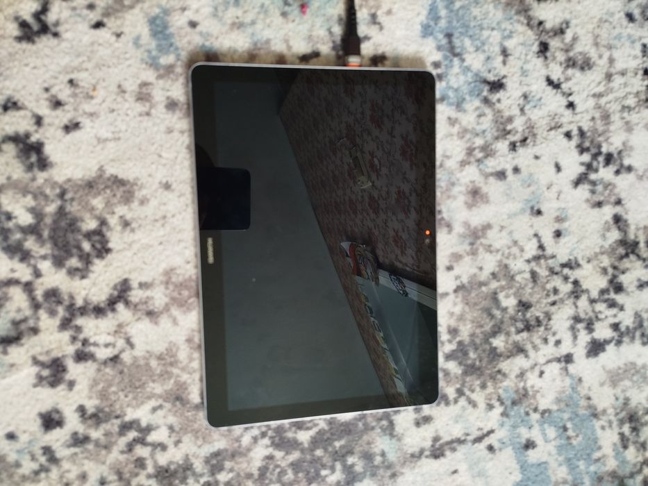 Планшет  Huawei  Т 310