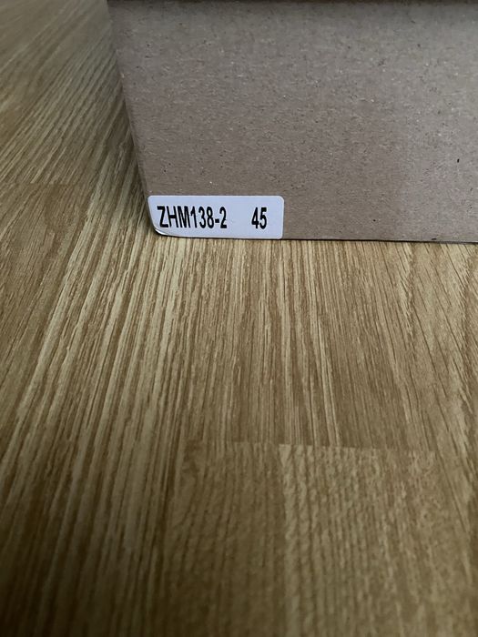 Продам угги  мужские ,размер 45 ,на стопу 29 см,не подошел размер