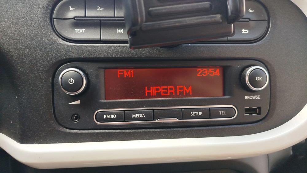 Rádio / auto-rádio RENAULT Twingo III (BCM_)