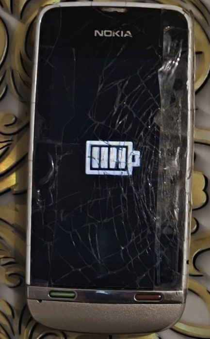 Робочий кнопочный телефон Самсунг