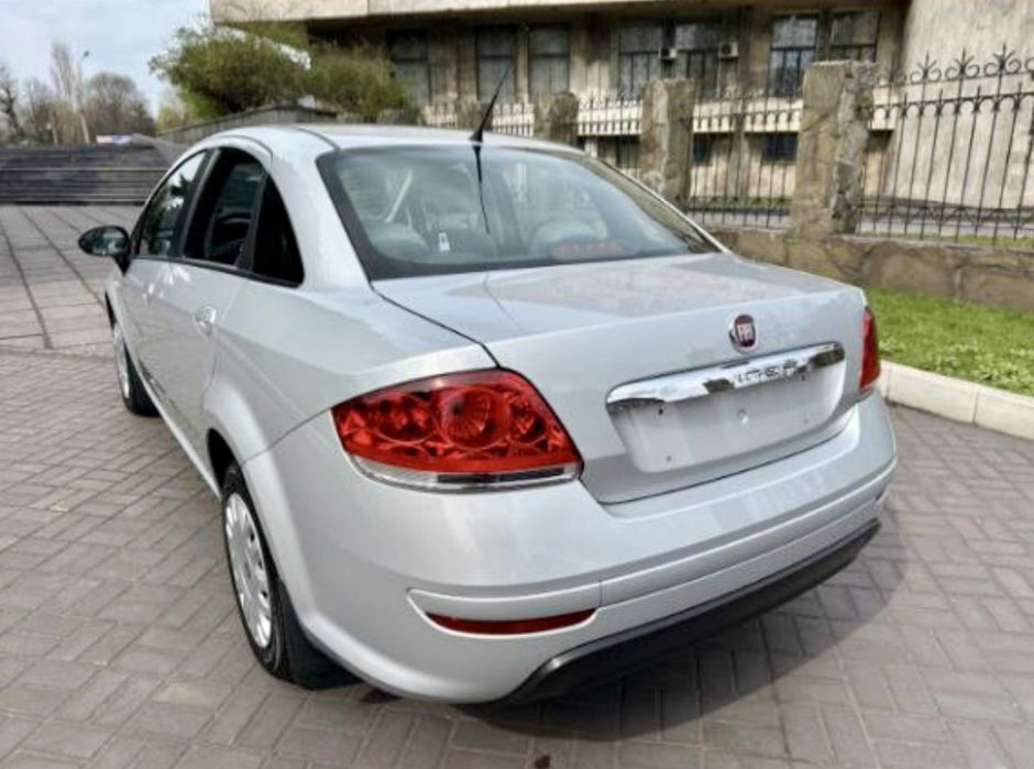 Пробег 9 тыс, состояние новай машины.