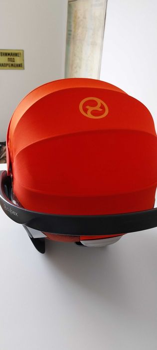 Cybex cloud z ovo laranja