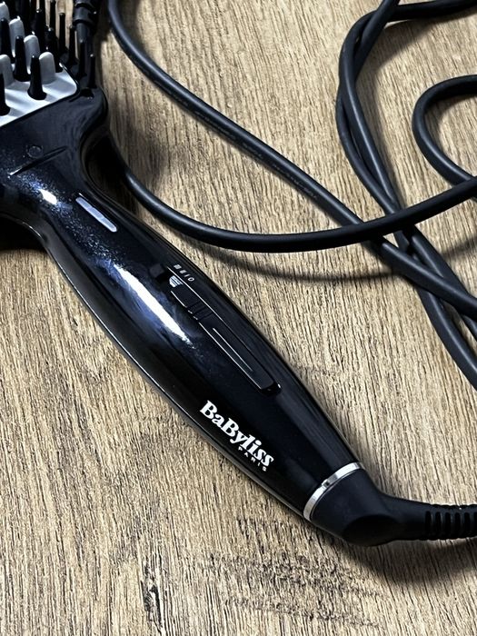 Розчіска-випрямляч для волосся Babyliss HSB101E