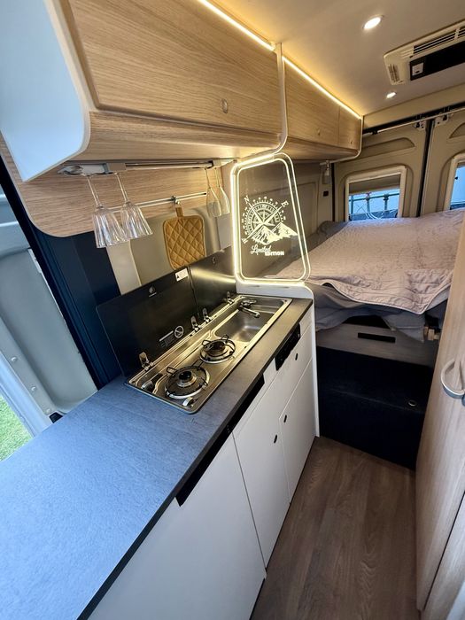 Wypożyczalnia kamperów wynajem kampera camper kamper kampervan campervan