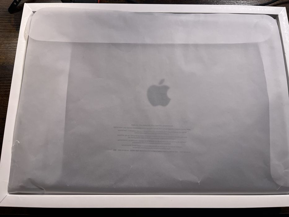 Macbook Pro 15 16GB 512GB + HUB [2019] ew. ZAMIANA