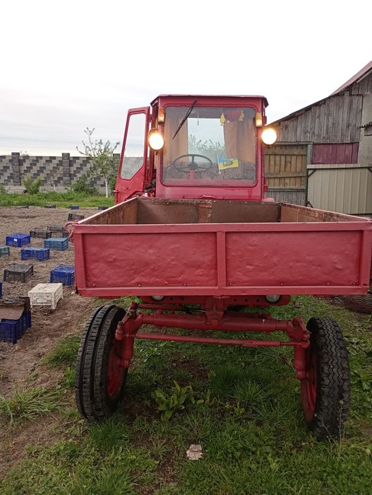 Продам трактора вробочом стані