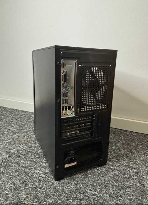 Komputer gamingowy Ryzen5 2600 / RX 570 8GB / DDR 4 8GB