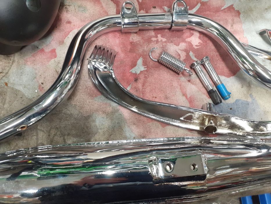 Zabytkowe części motoryzacyjne