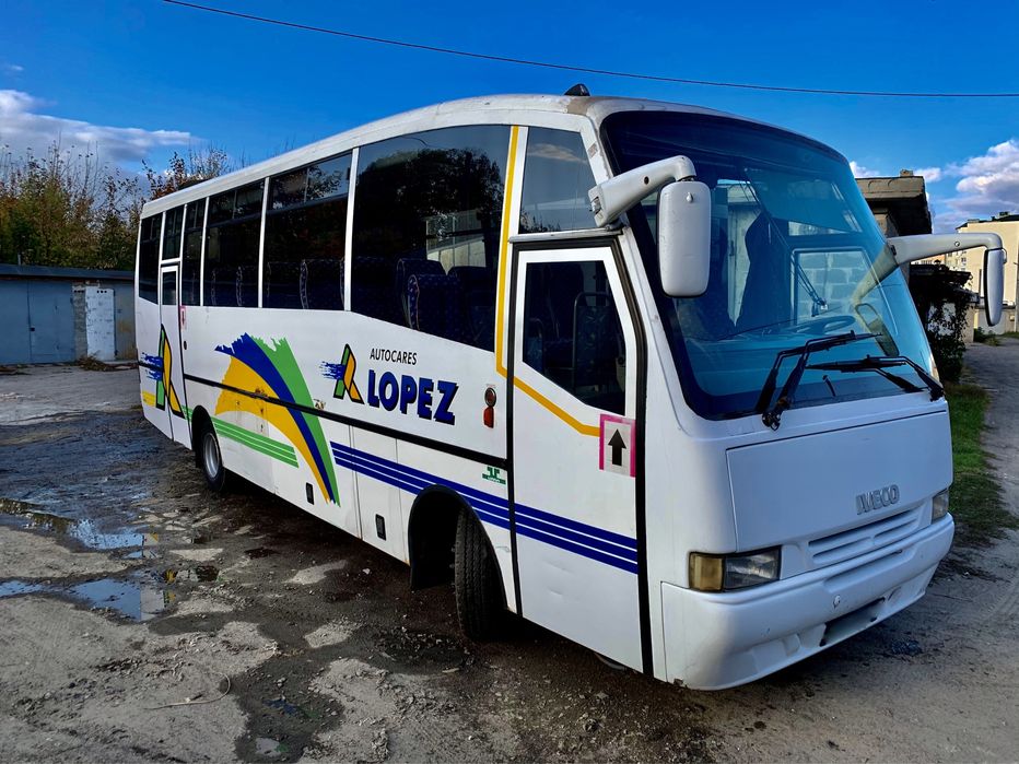 Автобус. Оренда мікроавтобуса. Пасажирскі  перевезення.