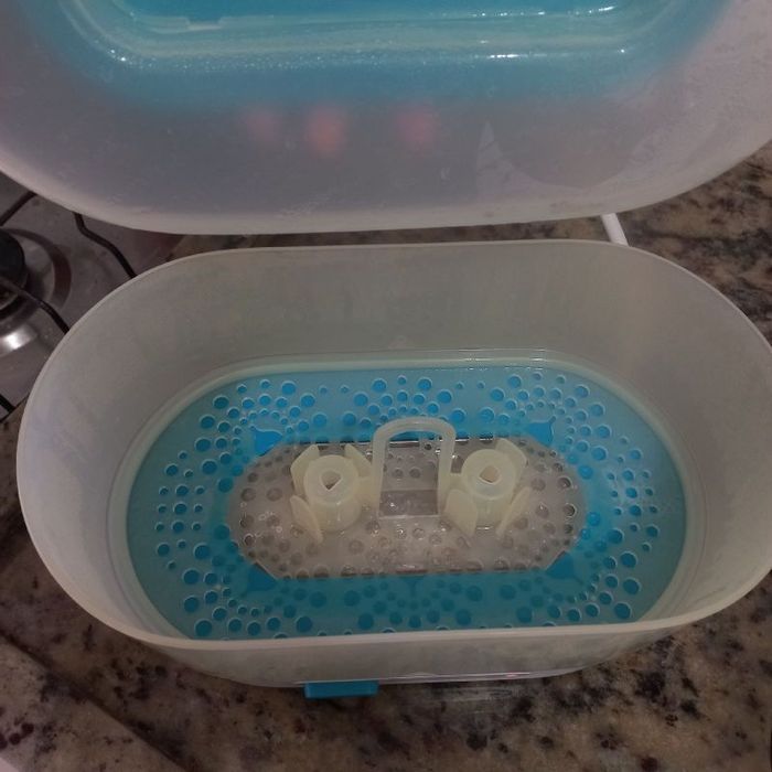 Esterilizador biberões Avent Philips e oferta de outro