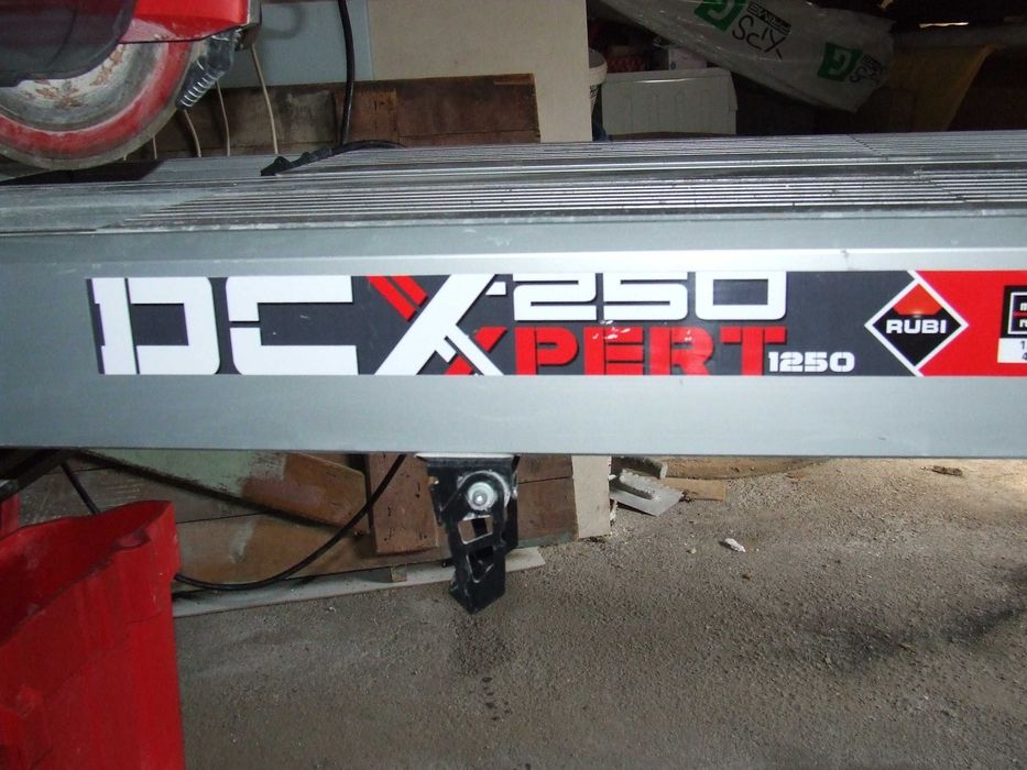 Przecinarka glazury Rubi Expert DCX 250/1250