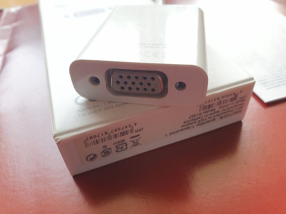 Adaptador Mini DisplayPort (Thunderbolt) para VGA - usado