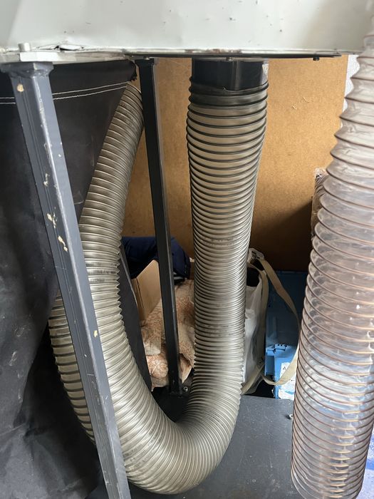 Odciag wyciag pyłu wiurow REMA