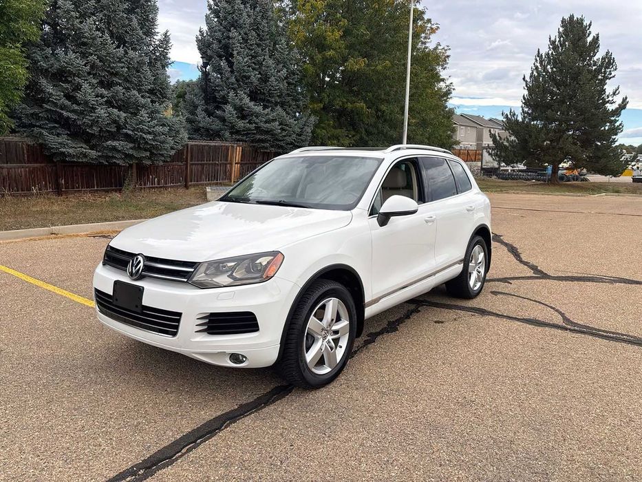 Volkswagen Touareg Executive      2013