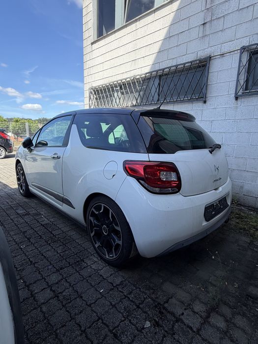 Material Citroen DS3 2012 (Completo 1.500€)