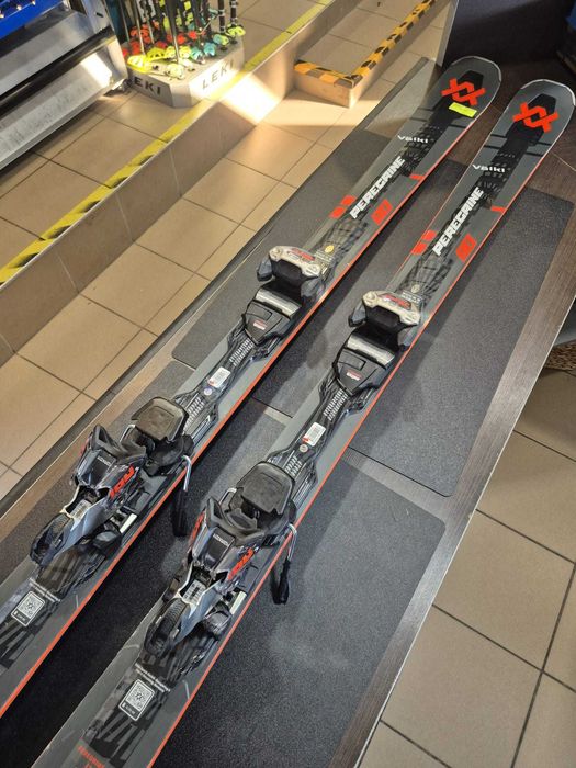 Narty Volkl Peregrine 80 177cm N-309