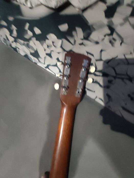Gitara klasyczna bez jeden struny