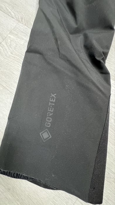 Лыжные штаны moncler