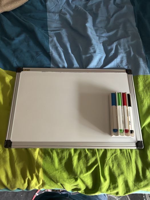 Quadro branco com extras