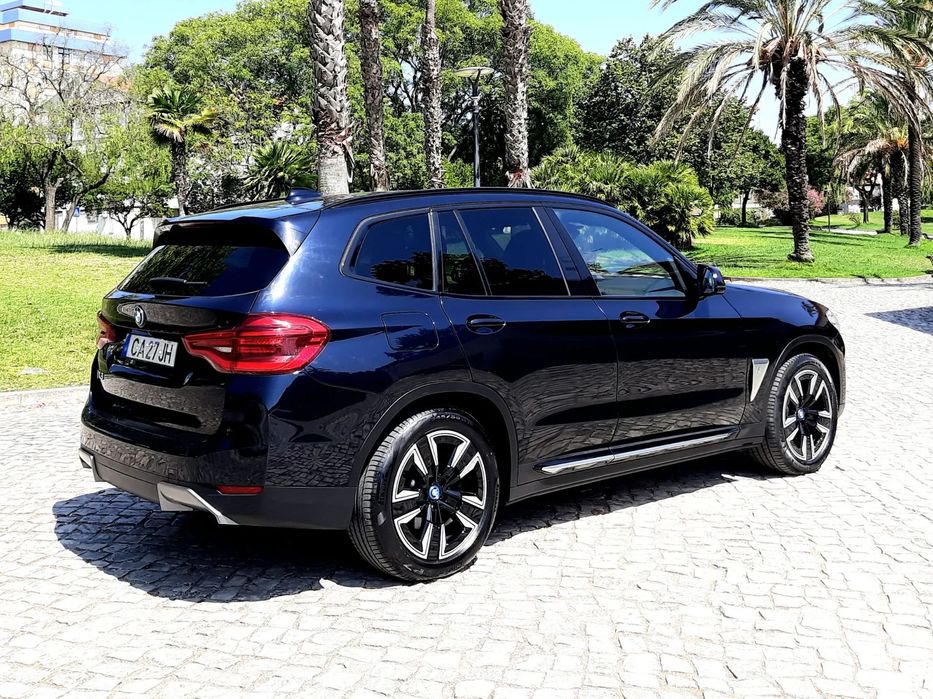 BMW iX3 M Sport Impressive foto 4