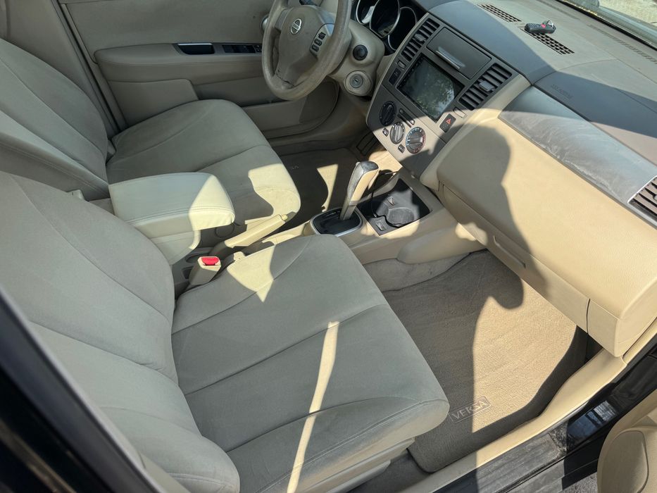 Nissan Tiida Versa 1.8 Benz/Gaz Automat 2007 rok