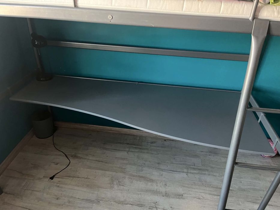 Łózko pietrowe + biurko IKEA