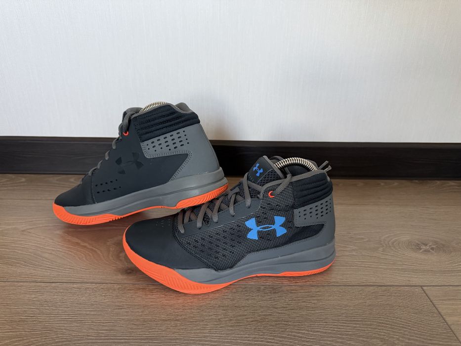 Кросівки Under Armour 39 розмір