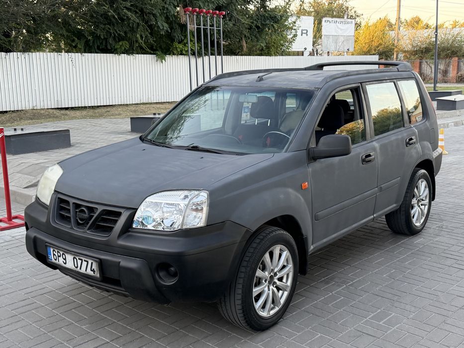 Продам Nissan X-Trail 2.2 турбодизель в идеальном техническом  состоянии