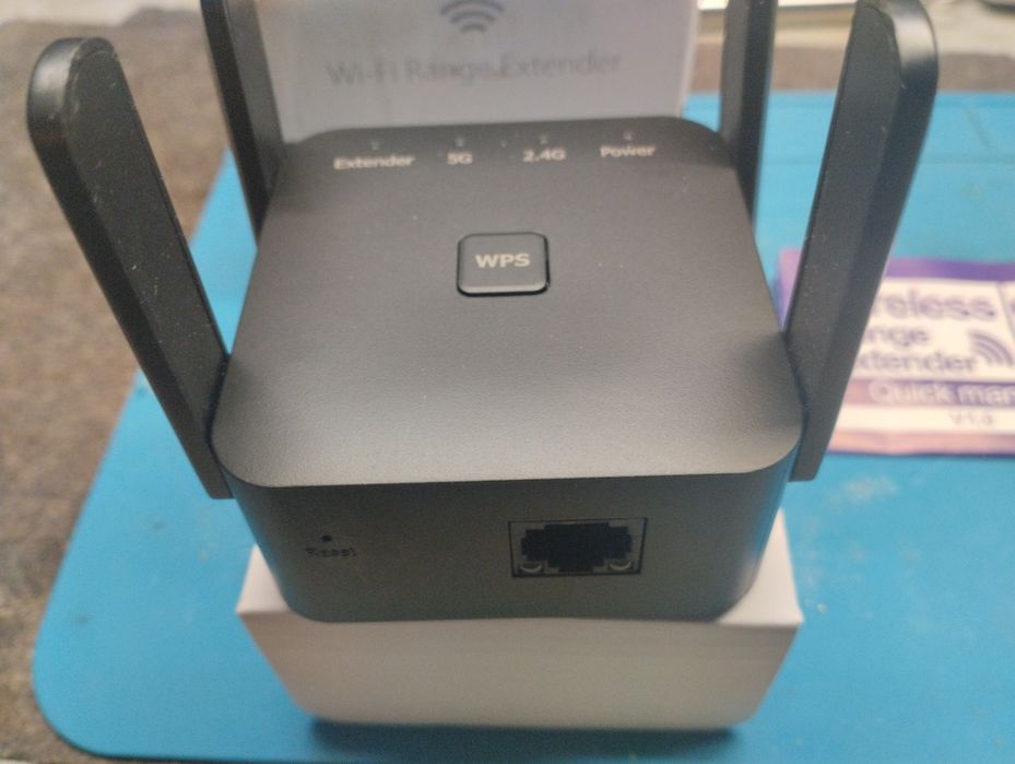 Wi-Fi ретранслятор 1200 Мбит/с 2,4 ГГц/5 ГГц  Wi-Fi Repetidorе