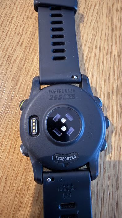 Garmin forerunner 255 music