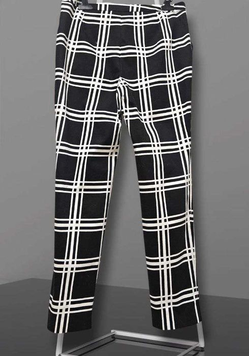 Стильные укороченные черно-белые брюки в клетку TU, р. S/М