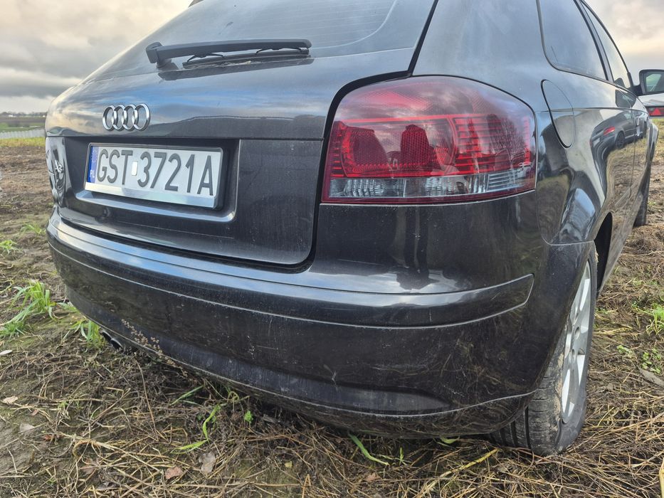 Lampa lampy tył tylne dymione audi a3 8p 3 drzwiowa