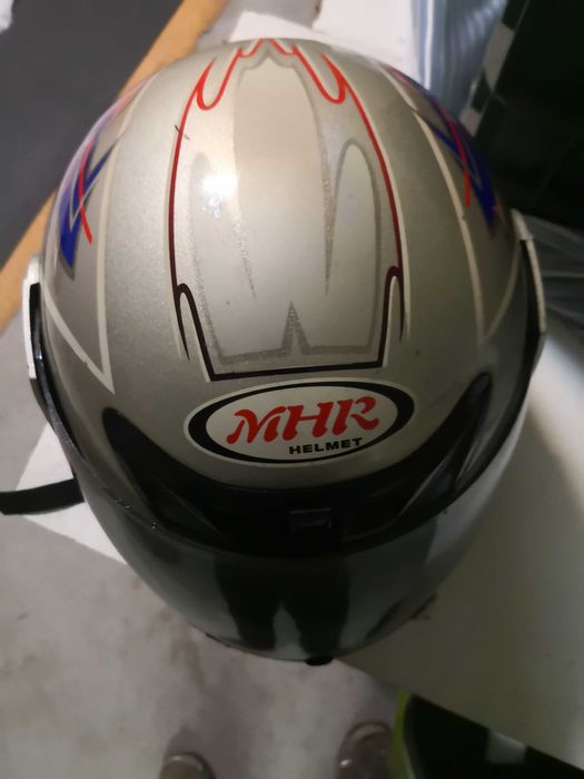 Capacete MHR Helmet