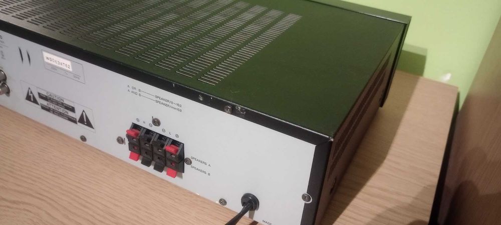 Wzmacniacz Luxman LV-110, wejscie Phono, Moc 2x45W, Tokyo, Japan