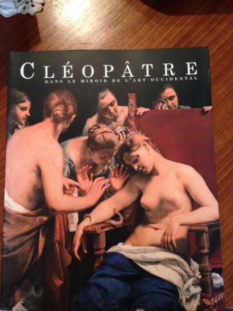 French Book: Cleopatra with Hardcover