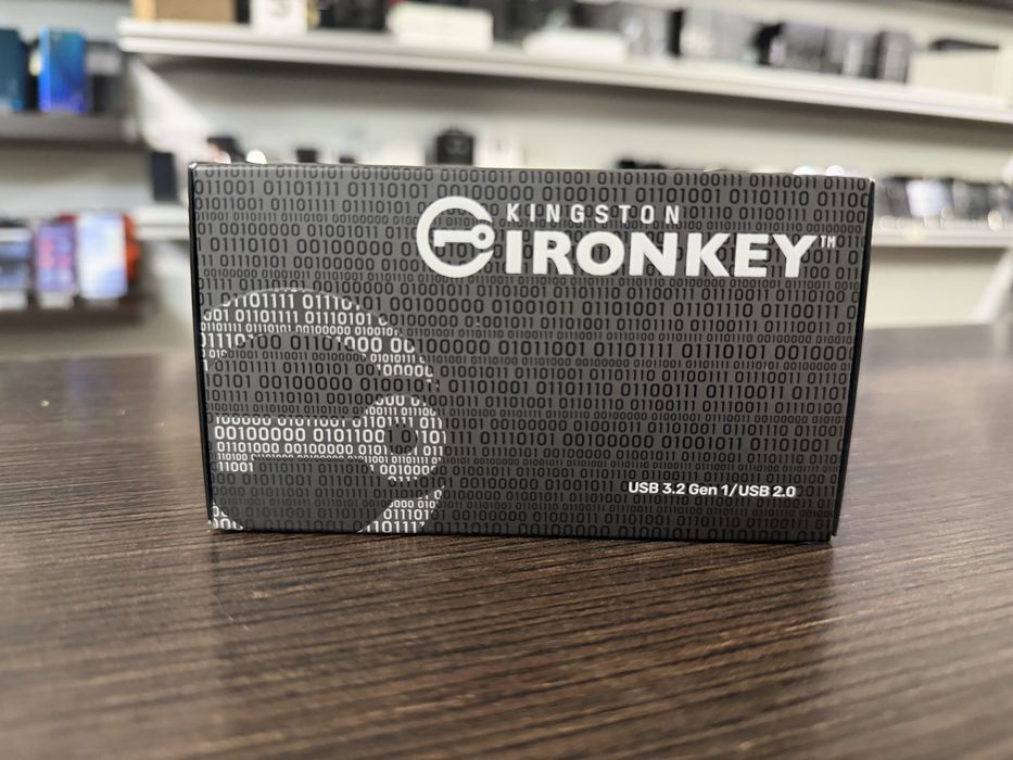 Kingston IronKey D500S 128GB FIPS 140-3 Level 3 256bit Poznan Dluga 14