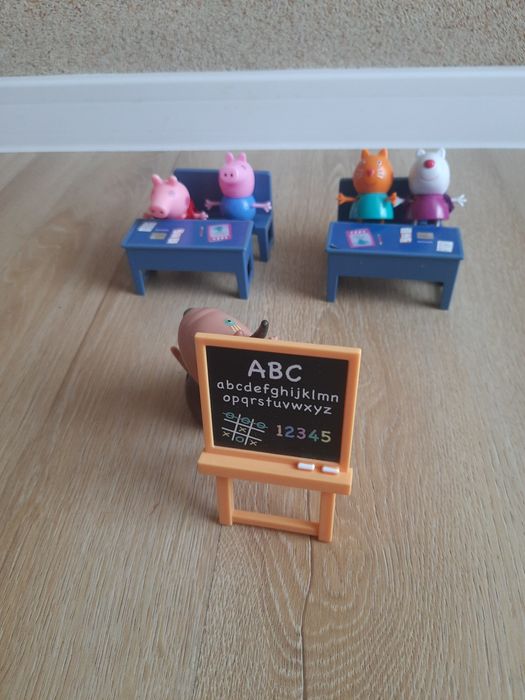 Pepa szkola jak nowy