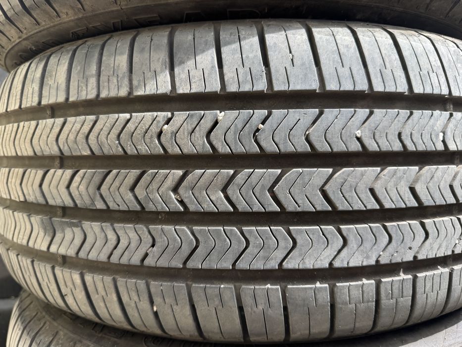 Good Year Eagle Sport 225/50R18
