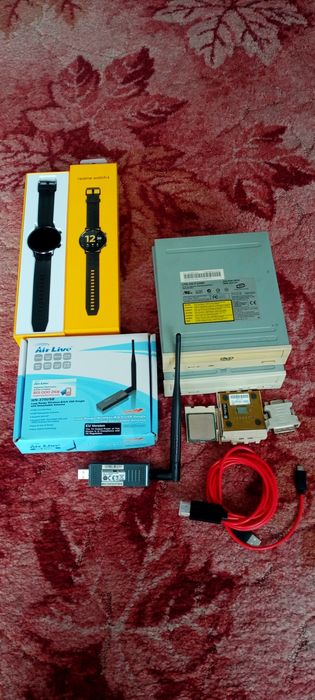 DVD do samochodu i inna elektronika