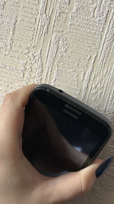 Huawei  Y600-U20