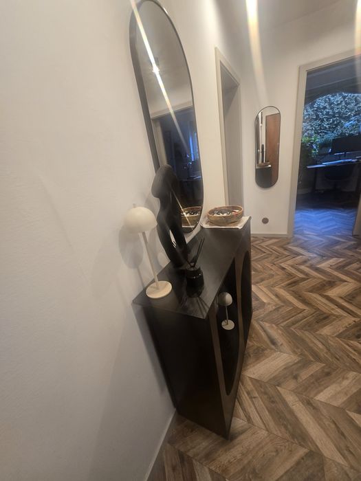 Konsola do przedpokoju