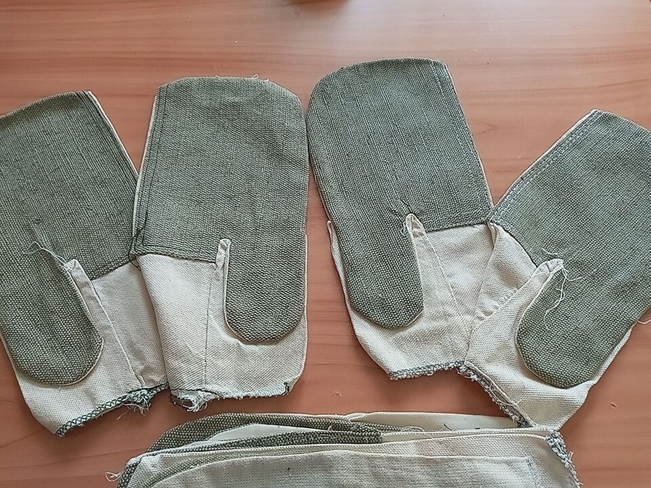 Продам рабочие рукавицы.