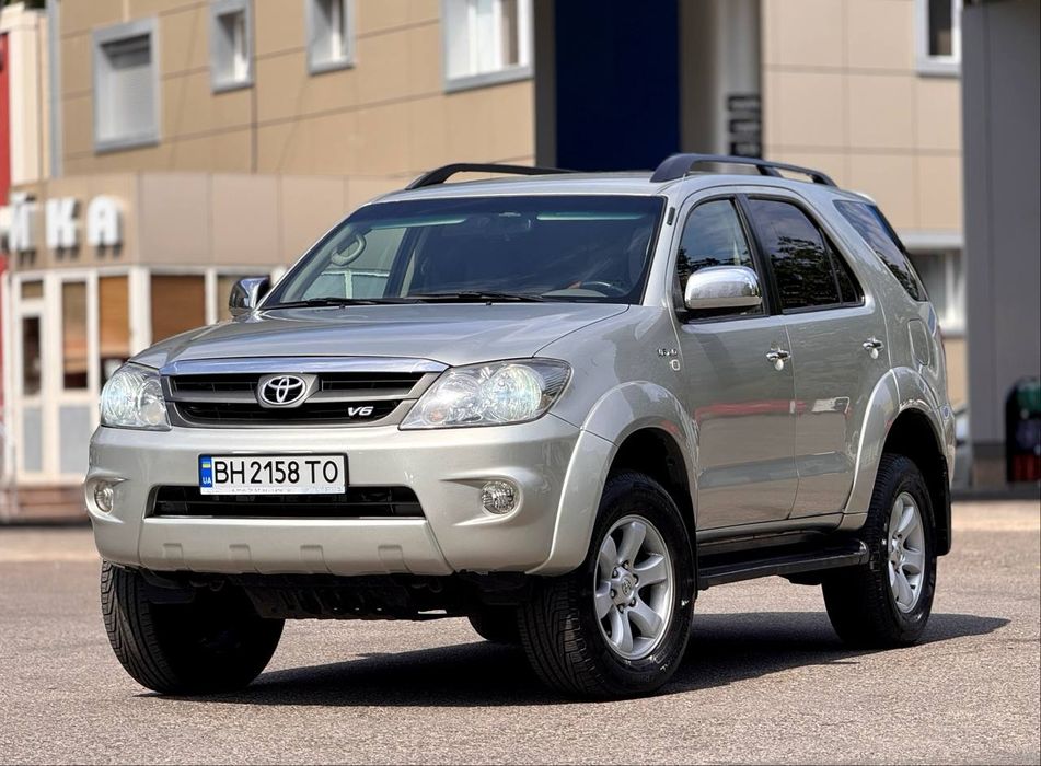 Toyota Fortuner 2007