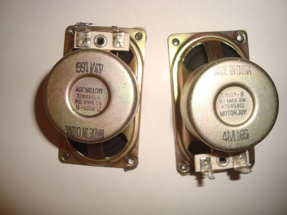 colunas audio com potencia de 9 W